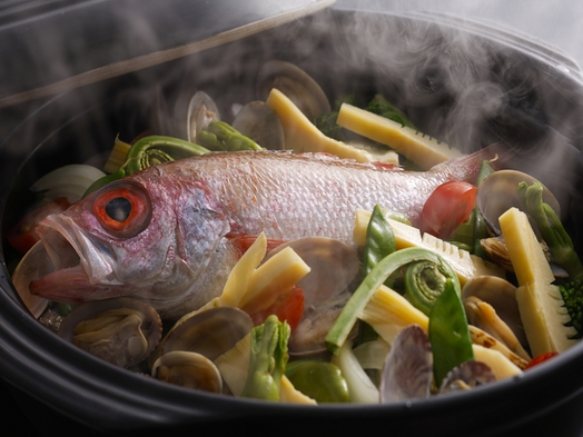 【春】少量美味♪春を告げるホタルイカの釜飯にノドグロアクアパッツァと旬魚の新鮮お造り懐石『離山』